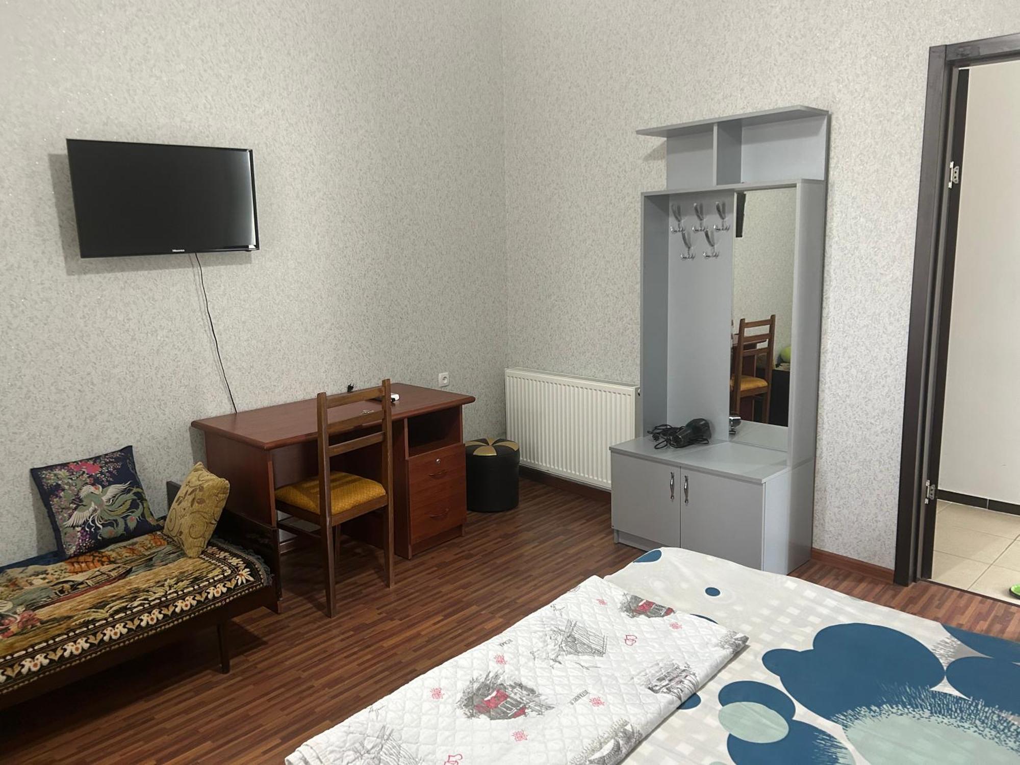 Guest House Medea Kutaisi Bagian luar foto