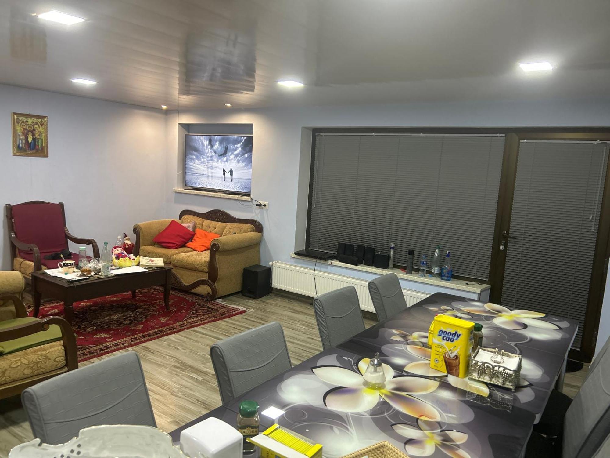 Guest House Medea Kutaisi Bagian luar foto